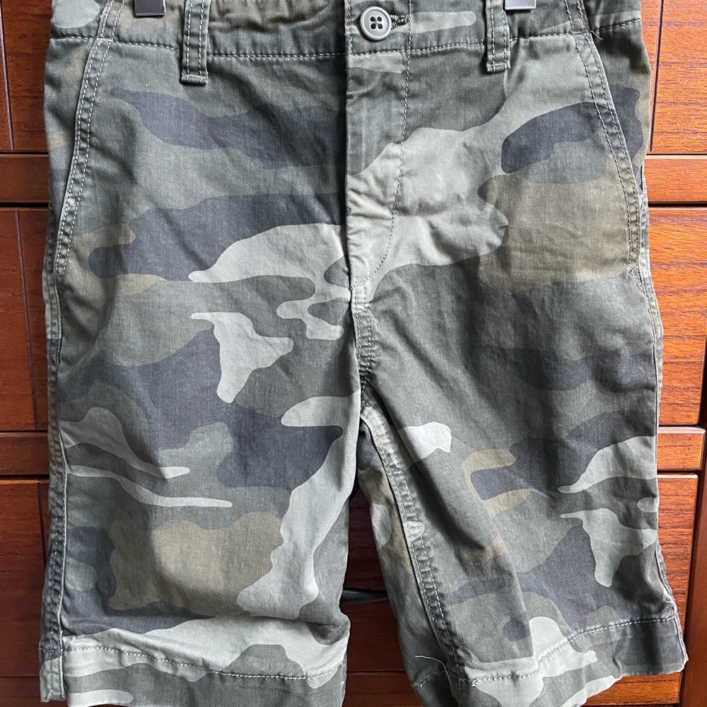 Boys Gap Camo Shorts - 14